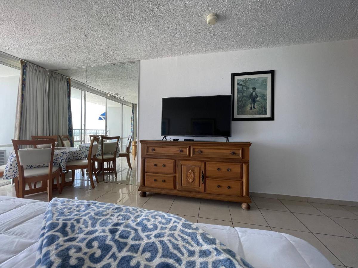 Tropical At The In Isla Apartment San Juan