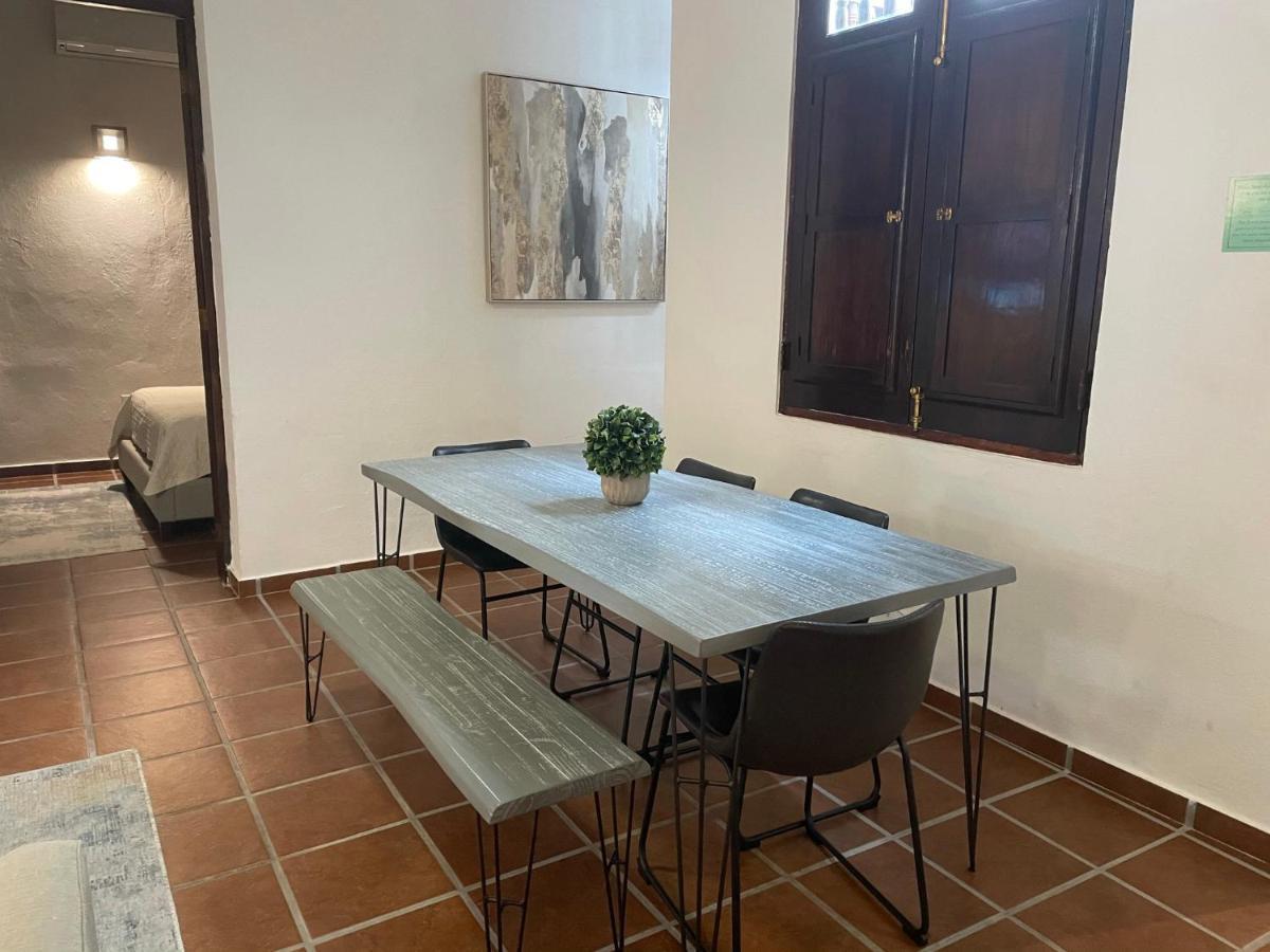 65 Calle Fortaleza 2 Bedrooms 2 Bathrooms Apartment *