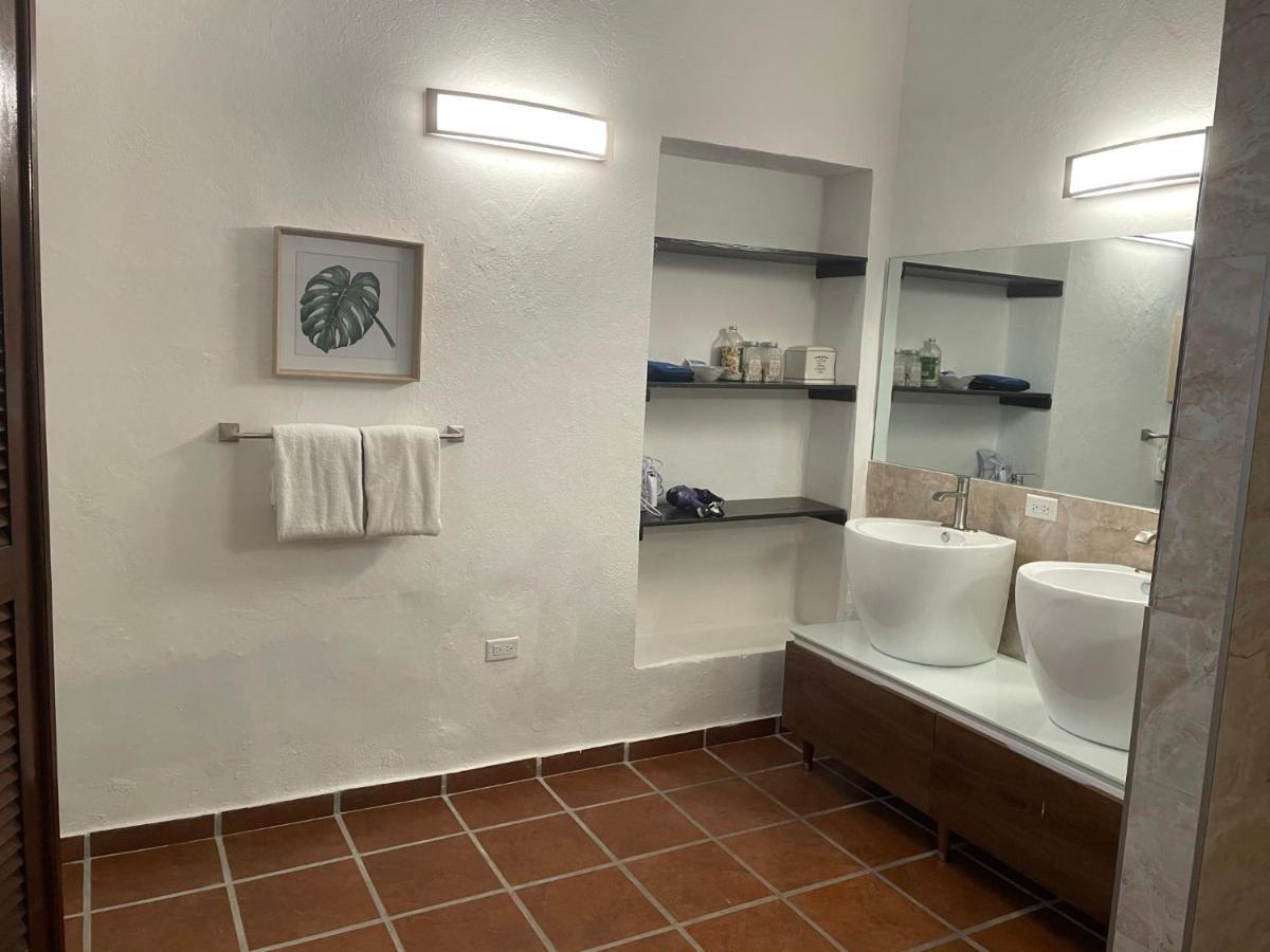 65 Calle Fortaleza 2 Bedrooms 2 Bathrooms Apartment *