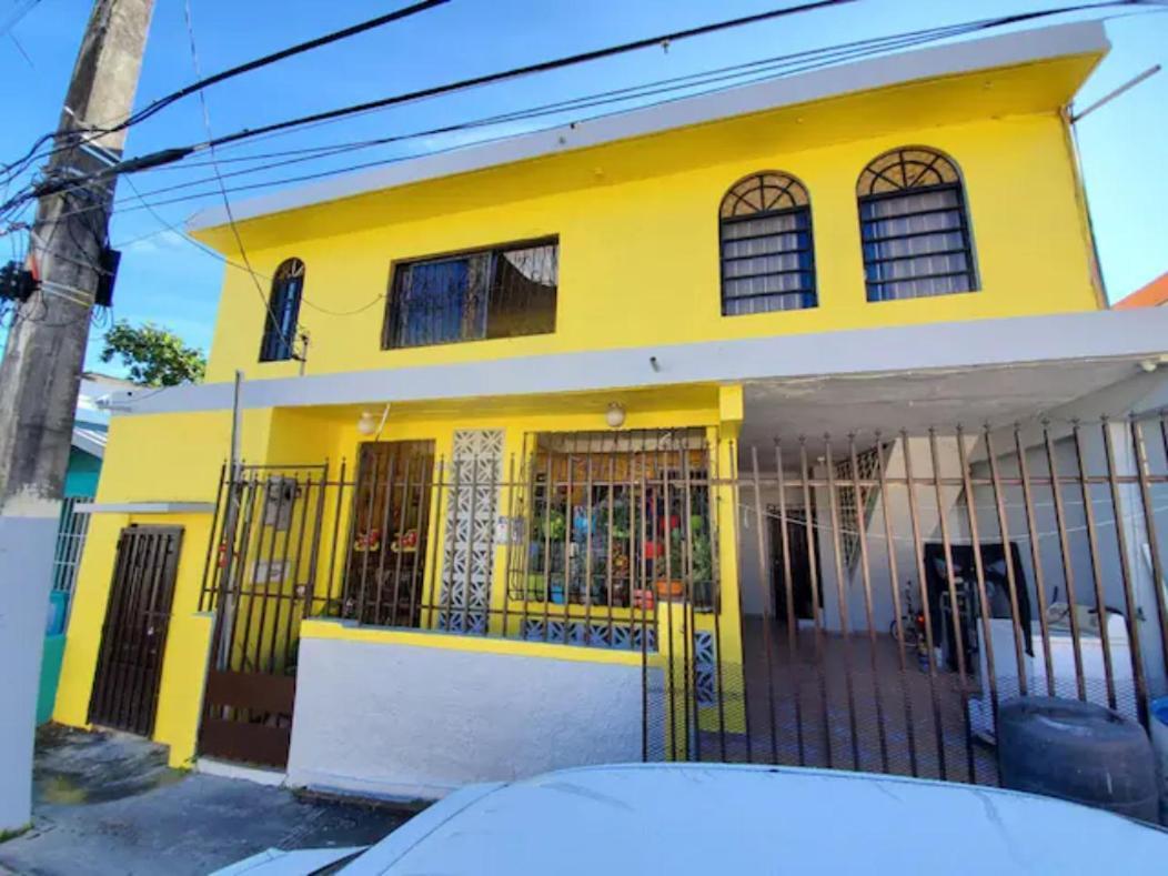 Cepeda Unit 1, Budget Friendly Studio Near Apartment *