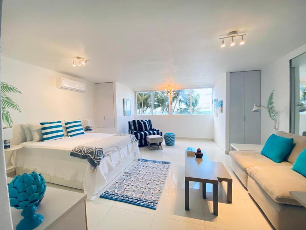 Kasa Palmas For 2 Ocean View Beachfront Pool *