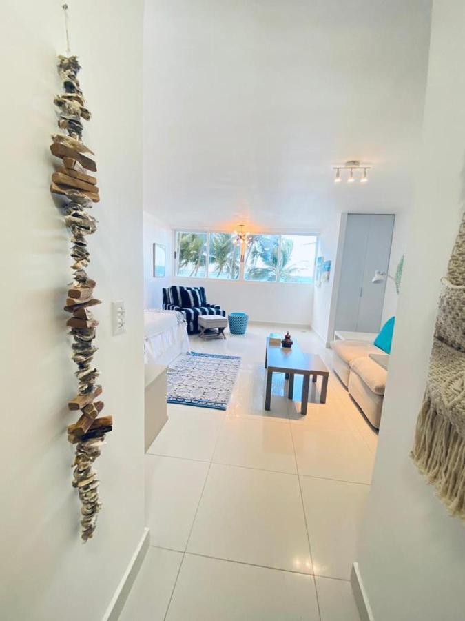 Kasa Palmas For 2 Ocean View Beachfront Pool