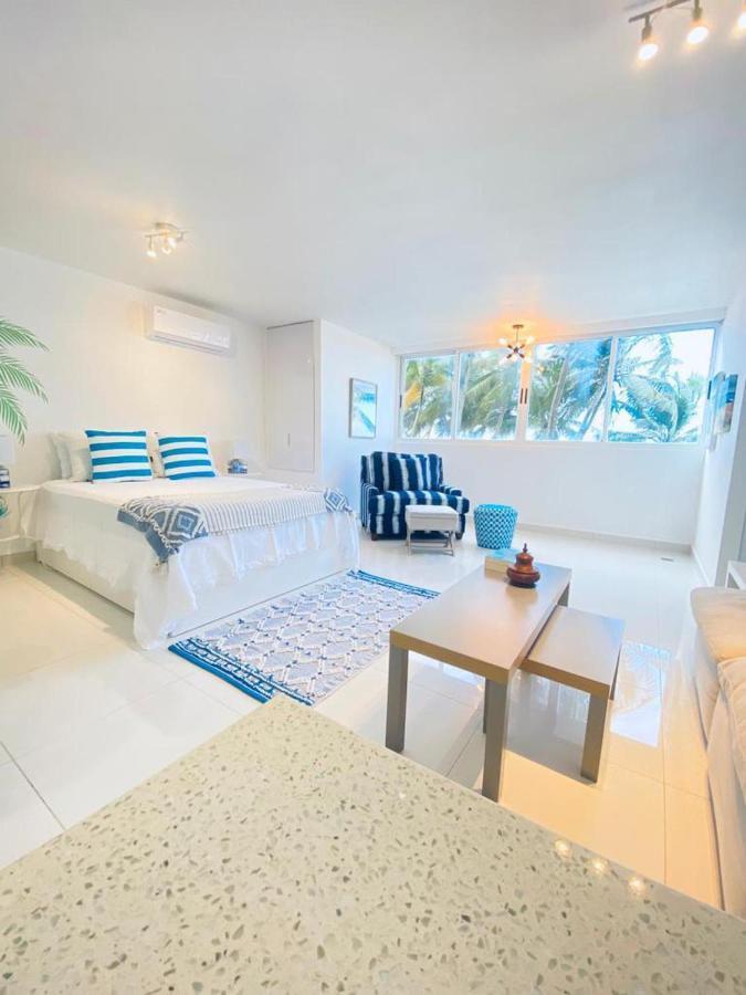 Kasa Palmas For 2 Ocean View Beachfront Pool * San Juan