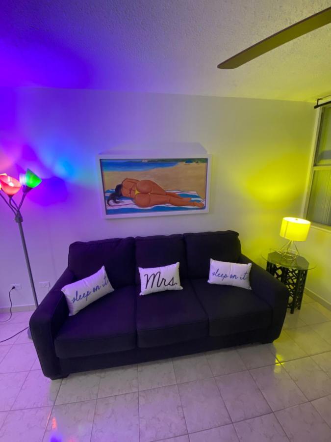 Beachfront Tropical Tantra San Juan