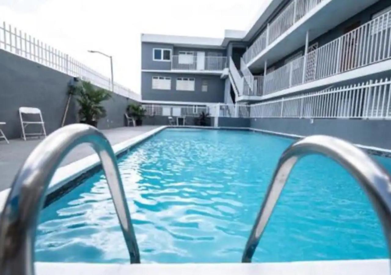 Apartment Familiar En Isla Carolina Puerto Rico