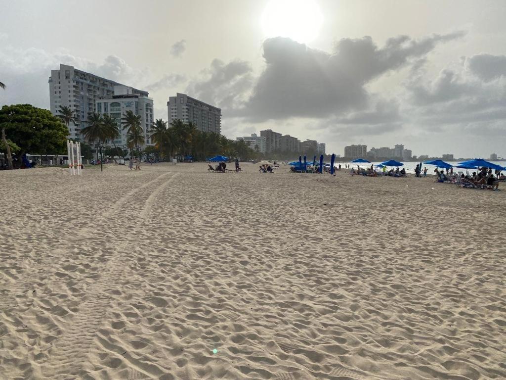Beachfront Tropical Tantra San Juan