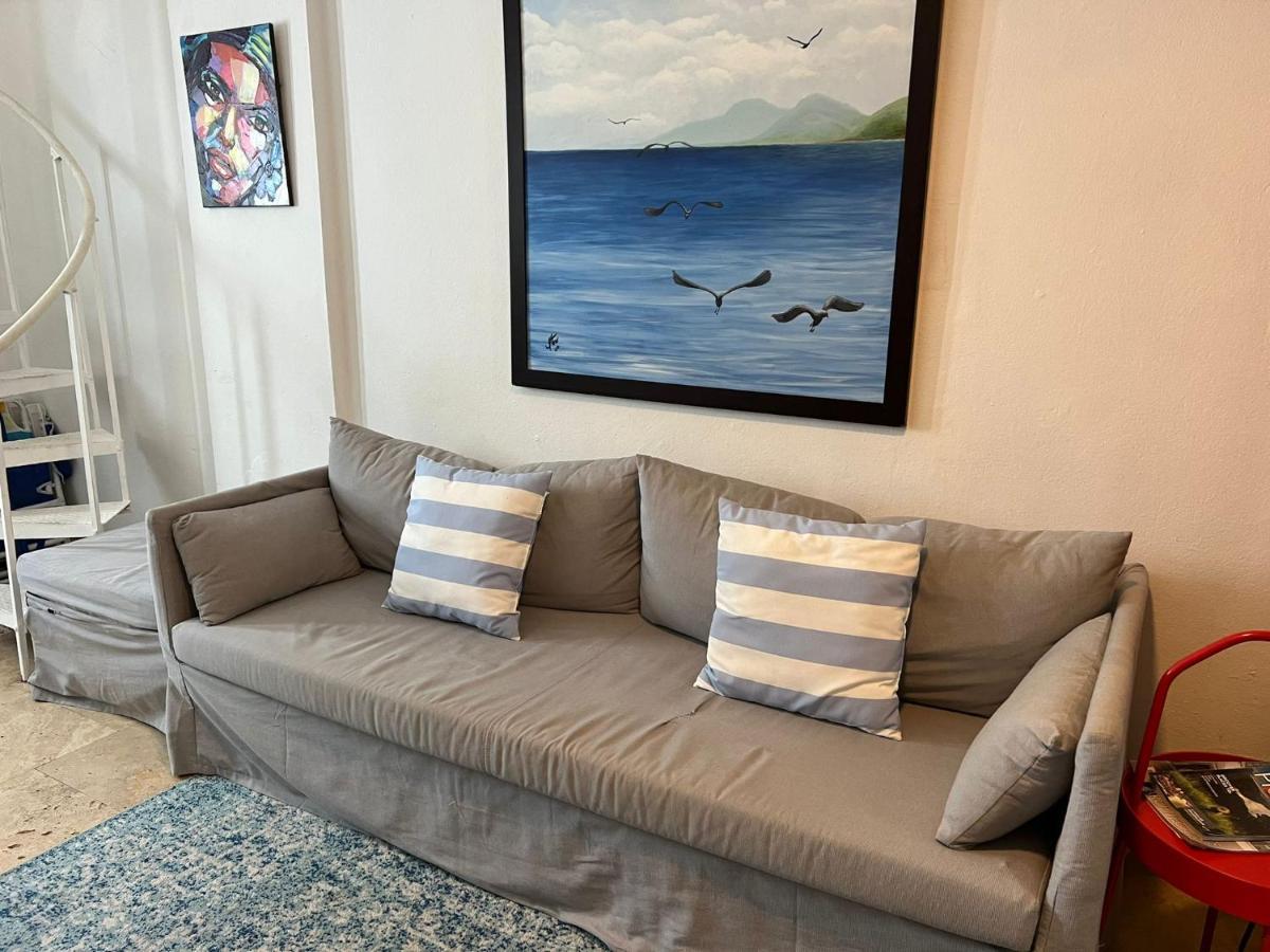 Kasa Roof 6 1 Bed 1 Bath For 2 Guests Amazing Views Old Apartment *