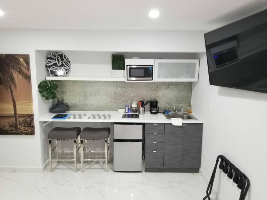 Studio At La 2 Apartment *