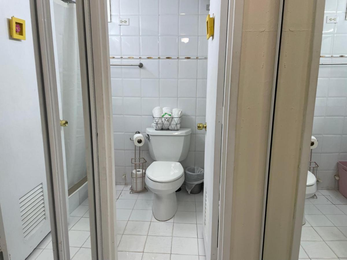 Apartment One Bedroom One Bathroom Studio
