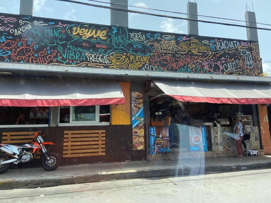 Apartment Centric 3b/1bath Near Trendy Loiza Street San Juan