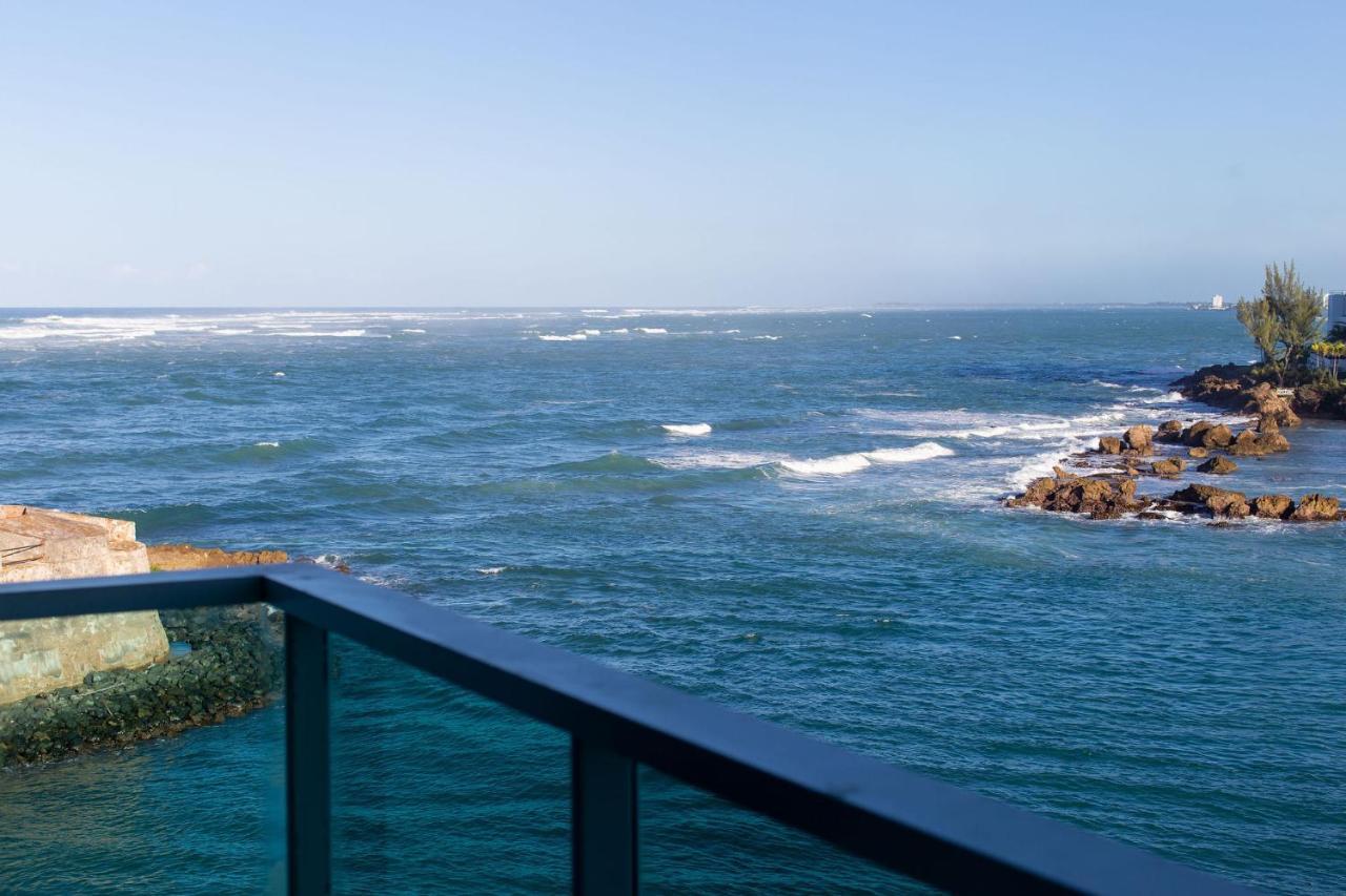 Apartment Swanky Oceanside Condado Penthouse San Juan