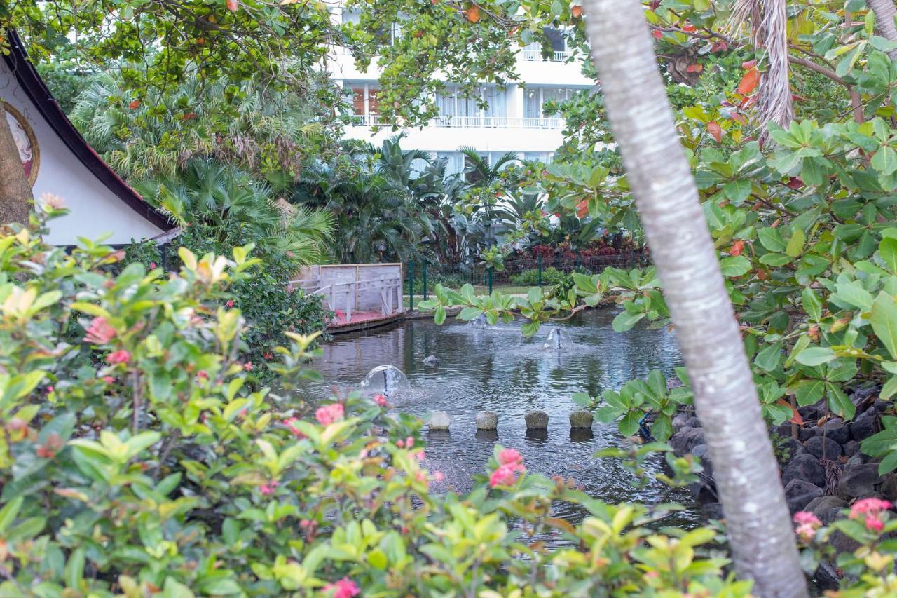 Swanky Oceanside Condado Penthouse * San Juan