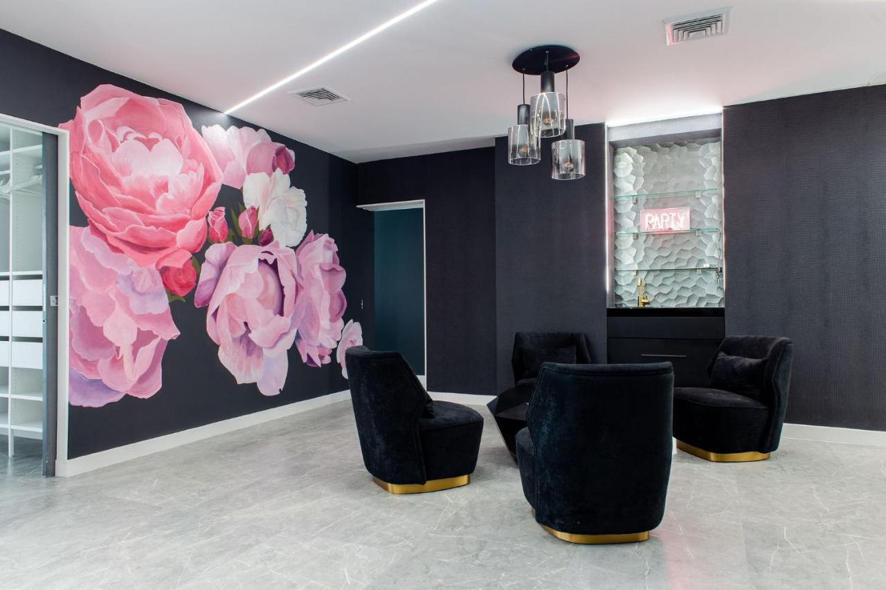 Swanky Oceanside Condado Penthouse Apartment San Juan