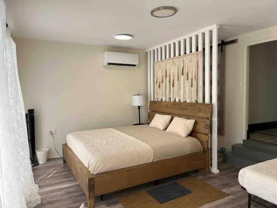 Homestay Private In Duplex W 4 Baths Fq Beds 1-3ppl