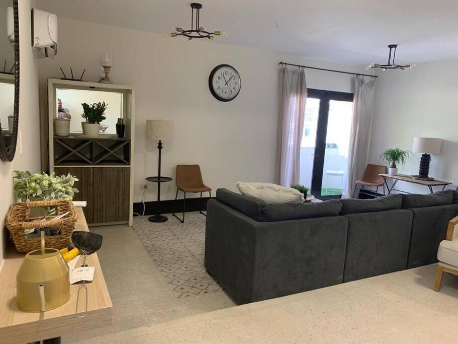 Private In Duplex W 4 Baths Fq Beds 1-3ppl San Juan