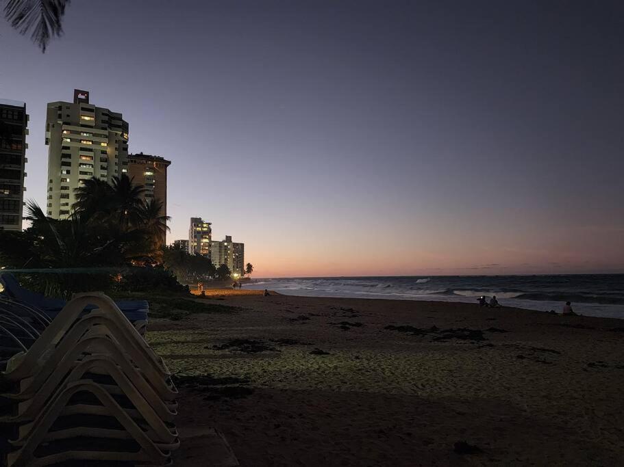 Gorgeous 1-bedroom Beachside * San Juan