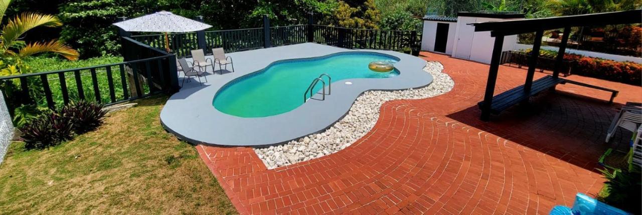 Beautiful Private With Summer-ready Pool, An Oasis In The Villa *