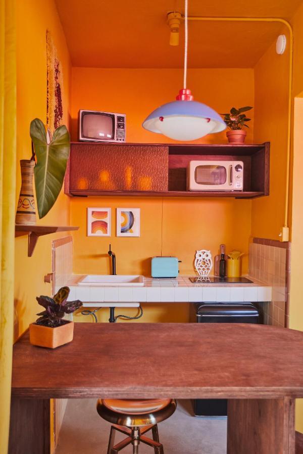 Apartment Mood Haus By Dw - 70's Retro *