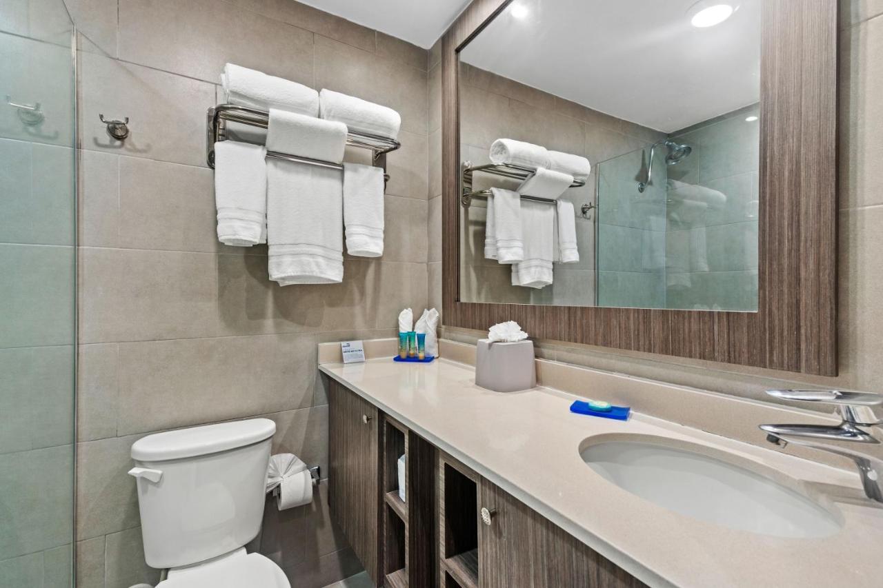 Express Condado By Ihg Resort