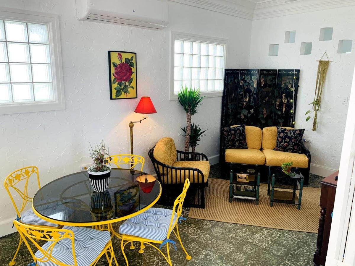 Holiday home Footprints House At Yardley Place San Juan