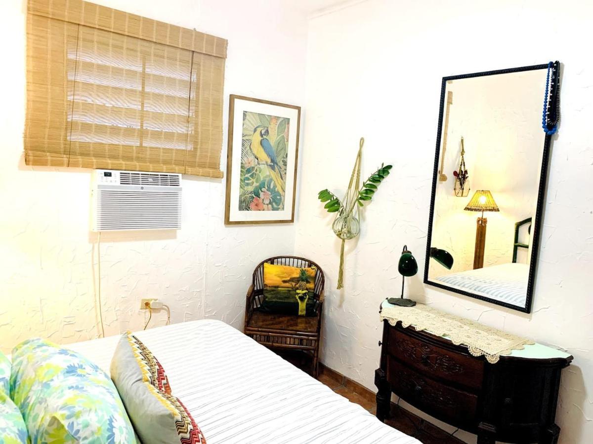 Footprints House At Yardley Place Holiday home San Juan