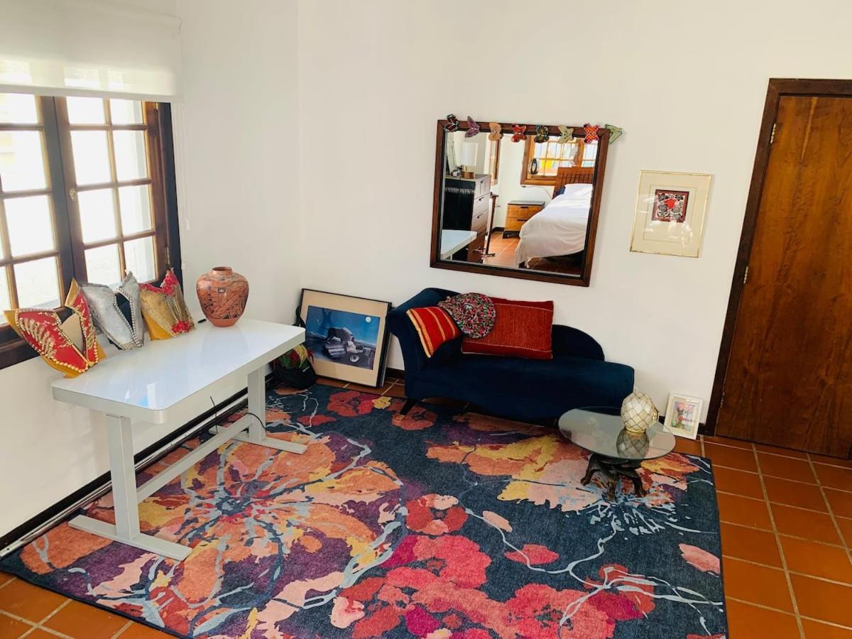 Footprints House At Yardley Place