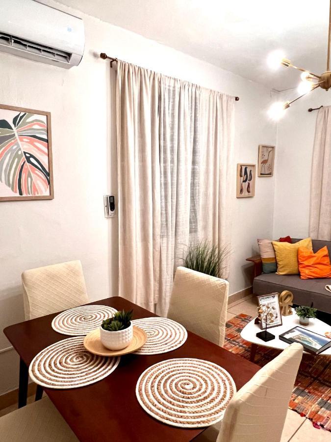 5 Min From Airport And Isla Location & Pool & Jacuzzi & Youtube Video Available San Juan