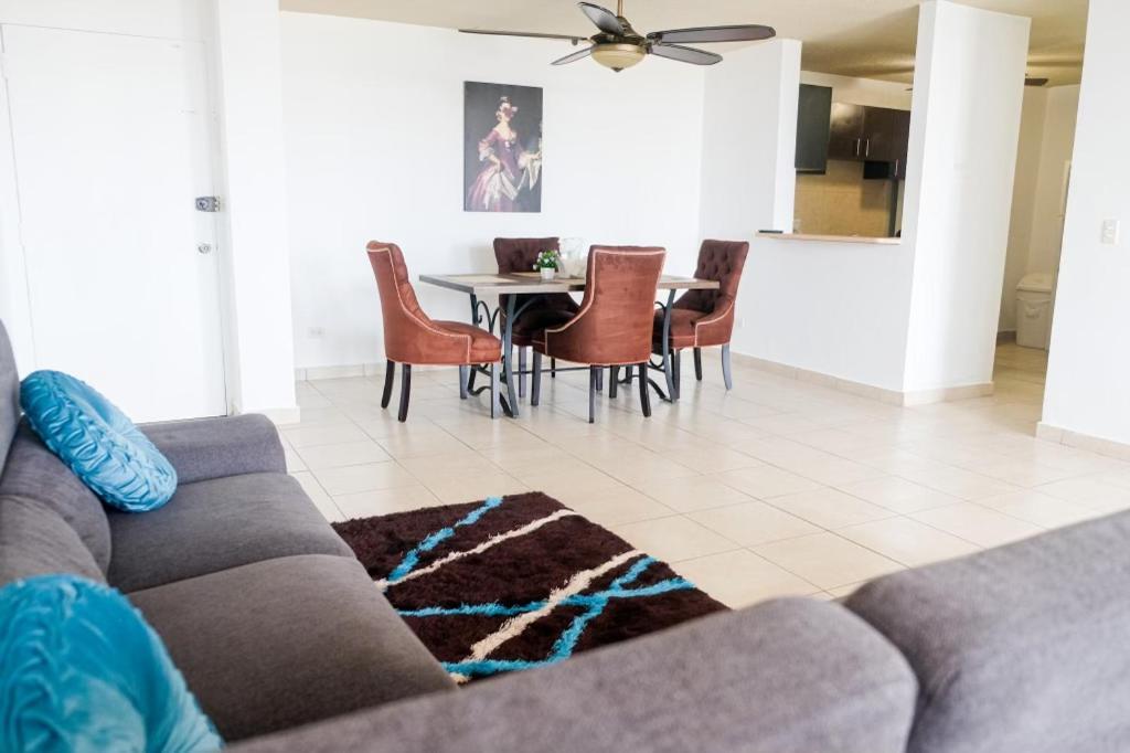 Apartment Beautiful 3br Near Beach With Pool And Parking San Juan