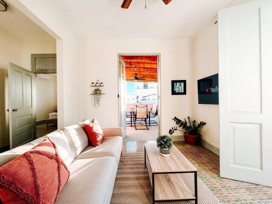 Picaflor 9 Miramar Comfy Apt Ph W/ Amazing View Apartment San Juan