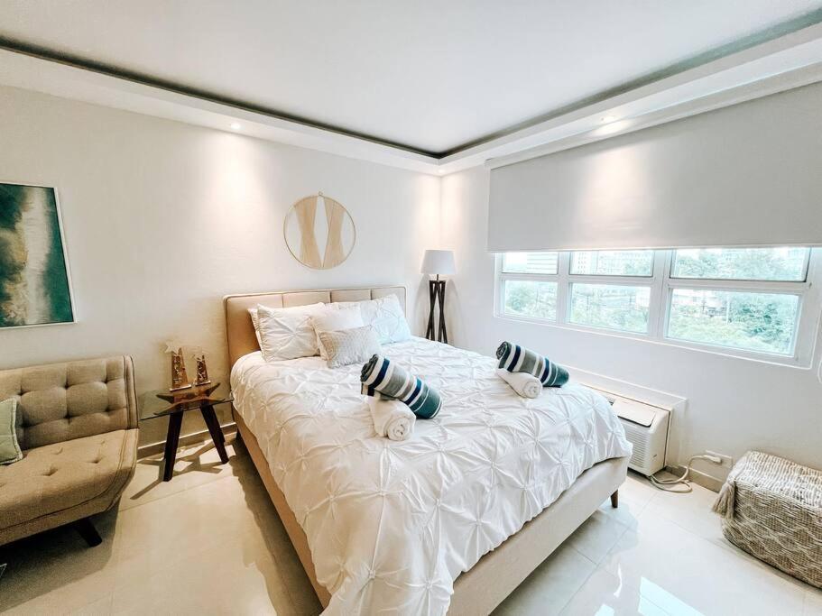 Comfy Modern Studio Apt @ T-mobile Apartment San Juan