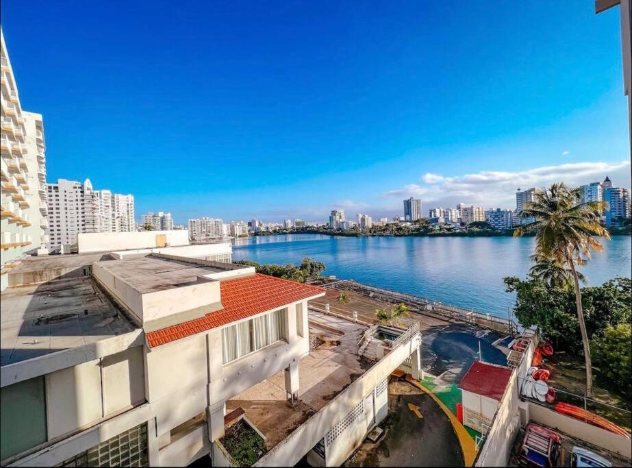 Flamboyan - Condado Apt Walking To Beach W/ Prk Apartment San Juan