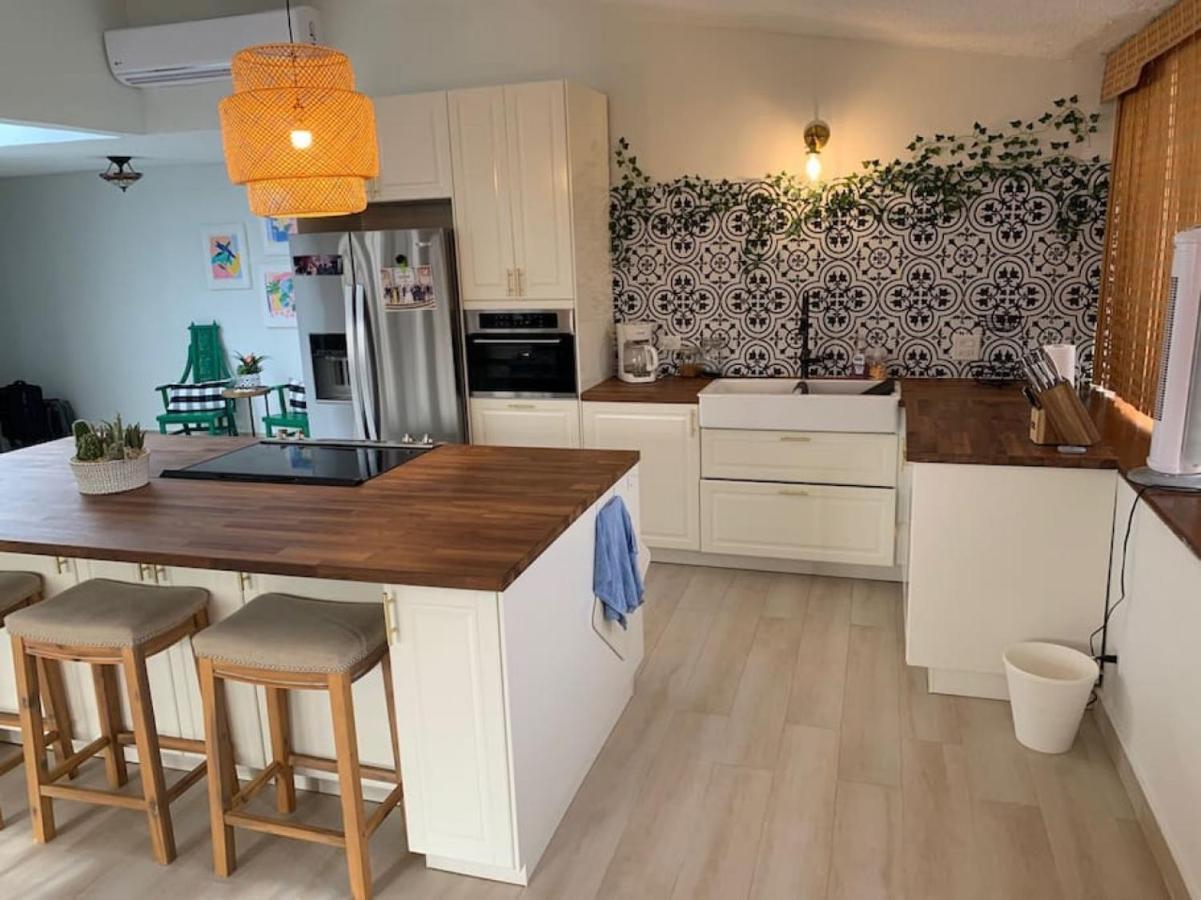 Attractive Penthouse In Isla Holiday home