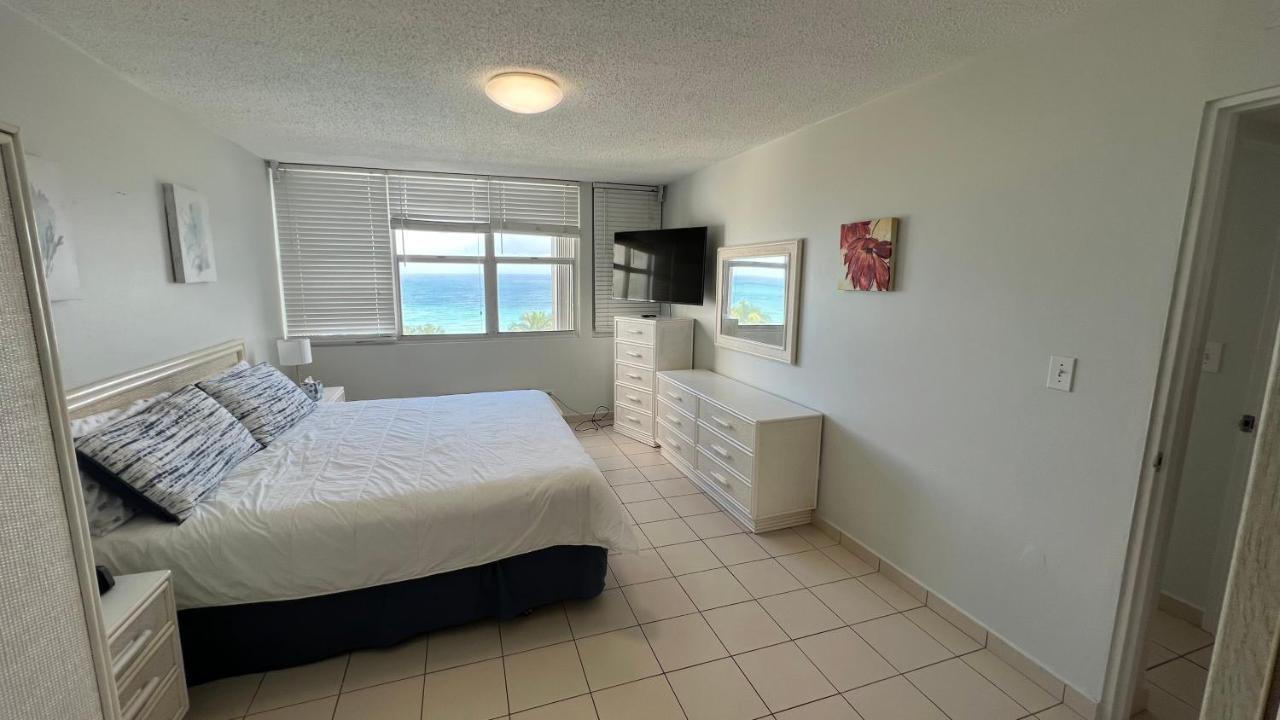 Ocean Front 2 Bedroom & Bath In Isla