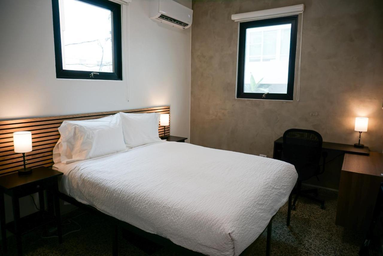 The Looking Glass 3* San Juan