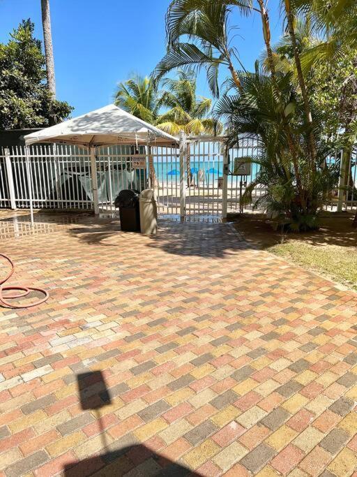 Apartment Gorgeous Ocean View W/beach Access & Parking San Juan