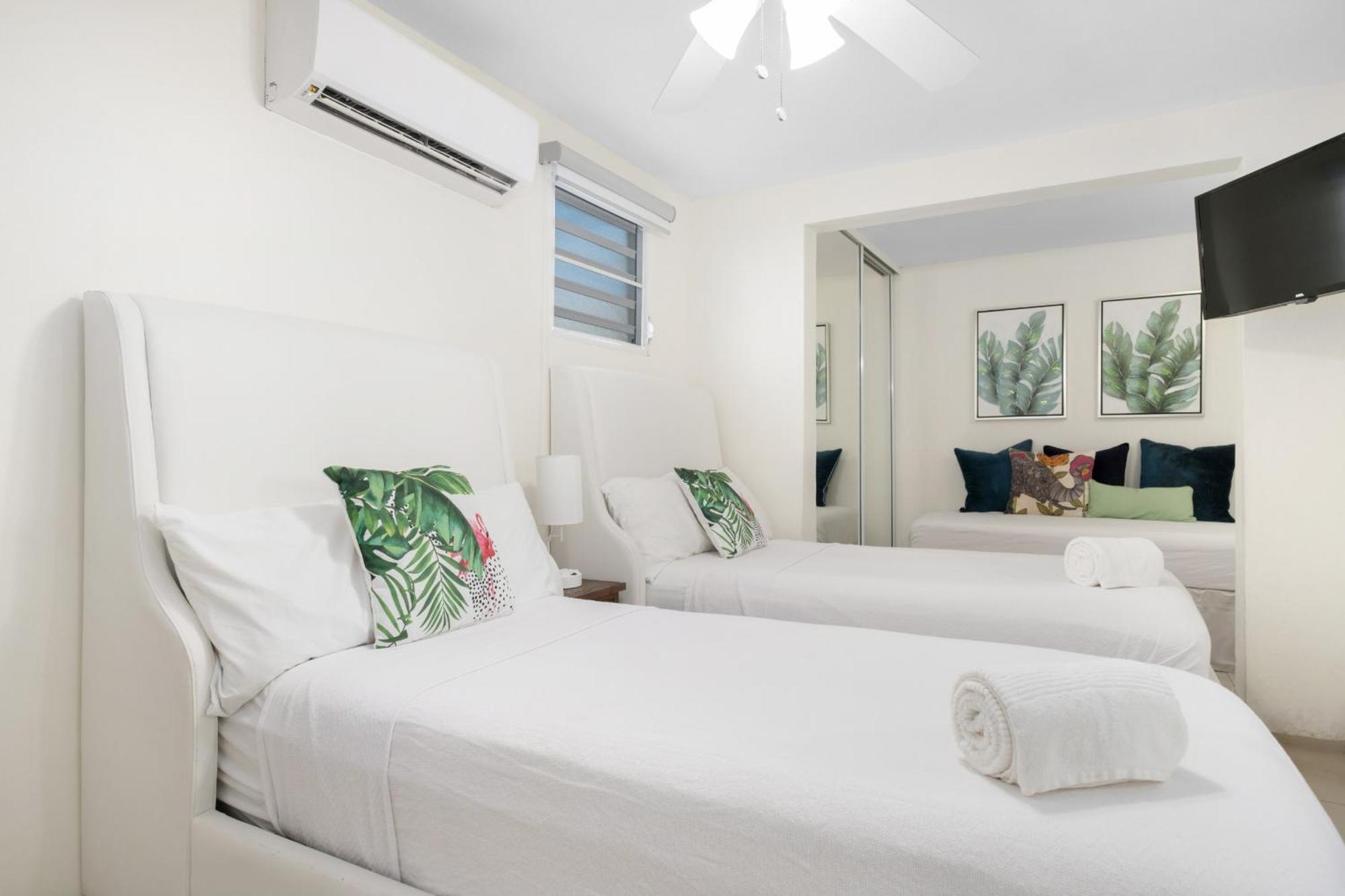 Apartment Prime Location At Condado 2br 1ba - 9 San Juan
