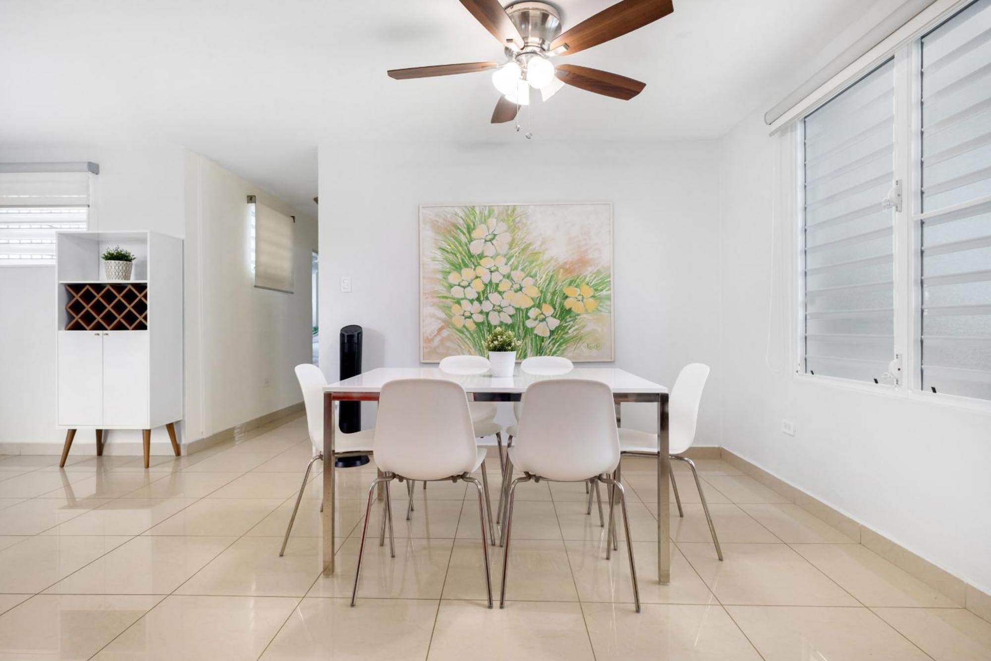 Prime Location At Condado 2br 1ba - 9 * San Juan