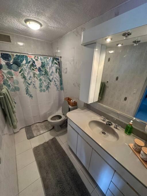 Seaside Serenity Apartment *