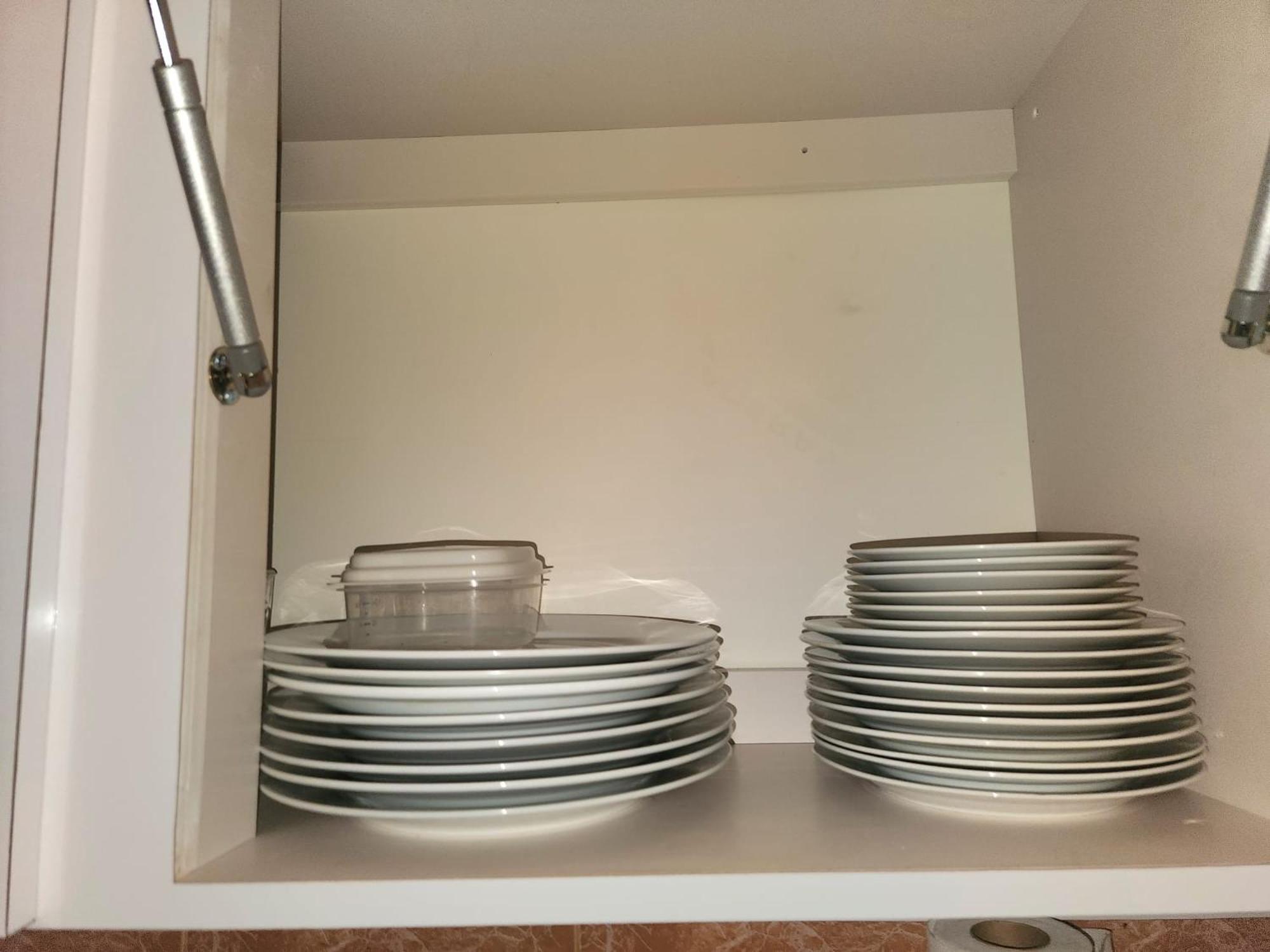 Del Valle Casa Near Trendy Calle Loiza- One Bedroom With Queen Apartment
