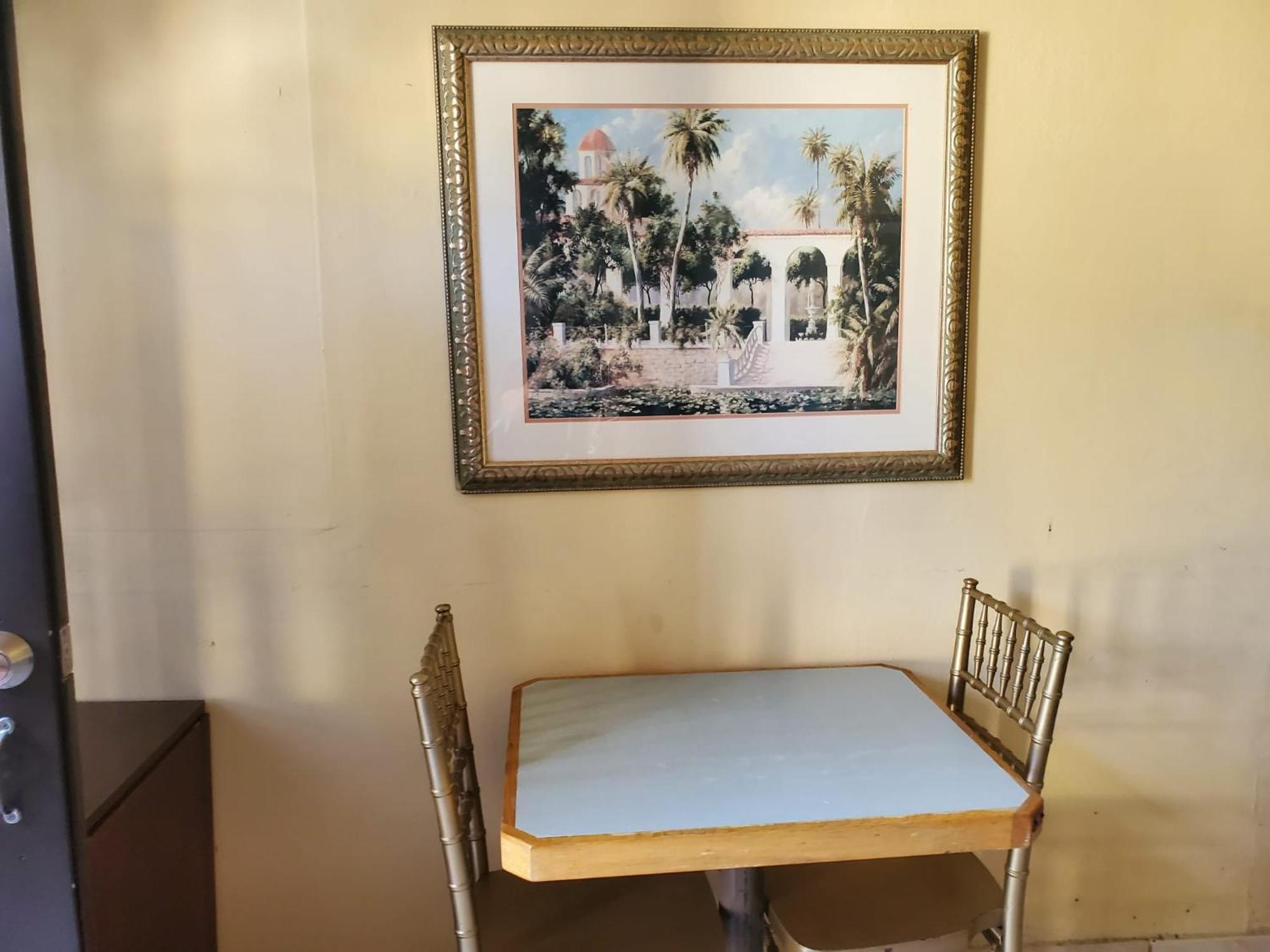Del Valle Casa Near Trendy Calle Loiza- One Bedroom With Queen