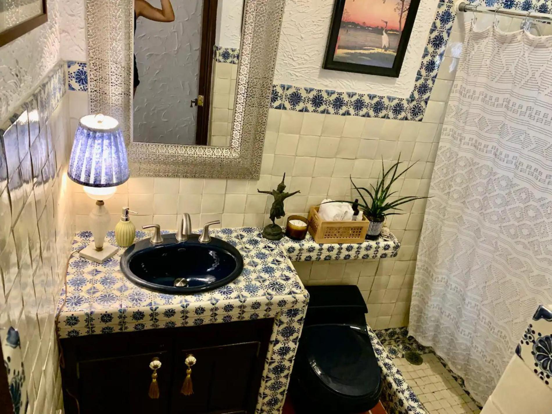 Bright & Airy Spanish Steps To Gen Ac - Main House * San Juan