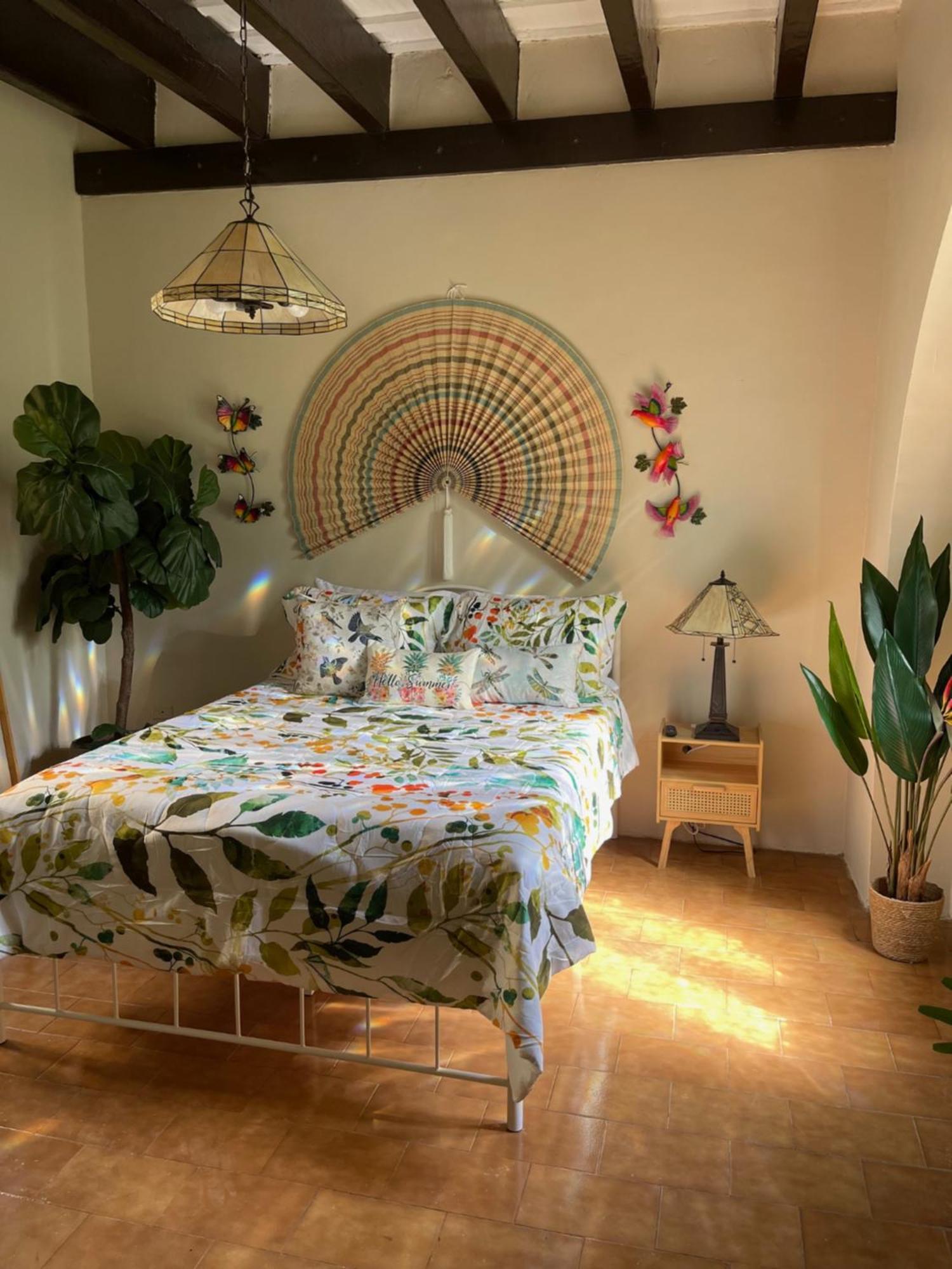 Apartment The Garden Apartment, The Willow Apartment, & The Tropical At Casa Of Essence In Old