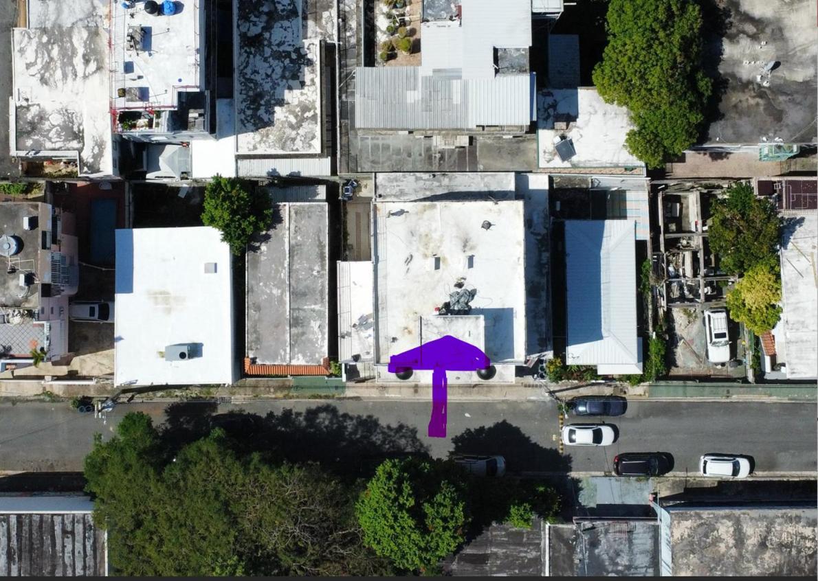 Economical Near Beach With Full Bed 4th Floor * San Juan
