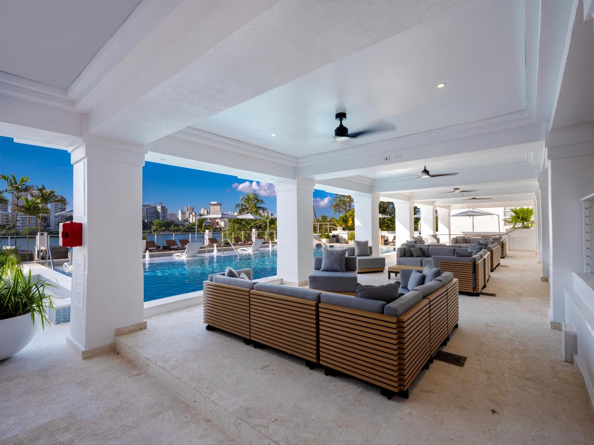 Hotel Hilton Garden Condado 4*