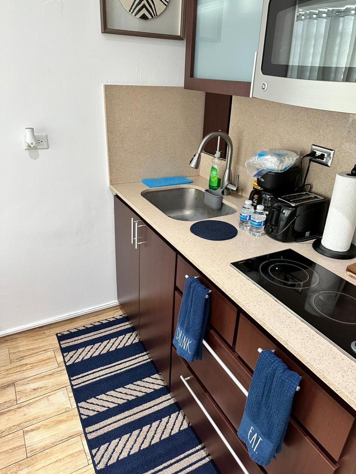 Studio With Ocean View Apartment *