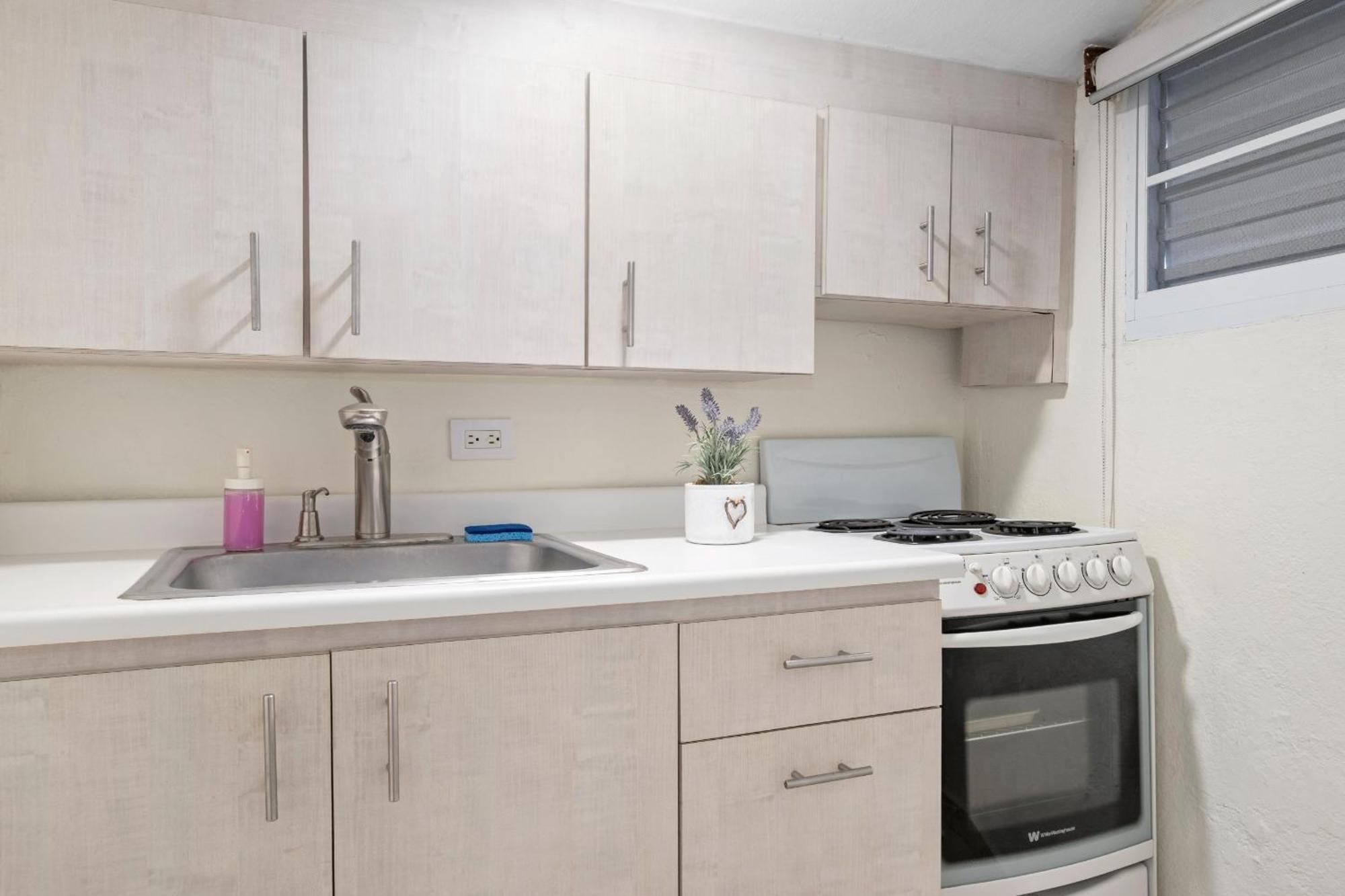Prime Location At Condado 1br 1ba - 8 * San Juan
