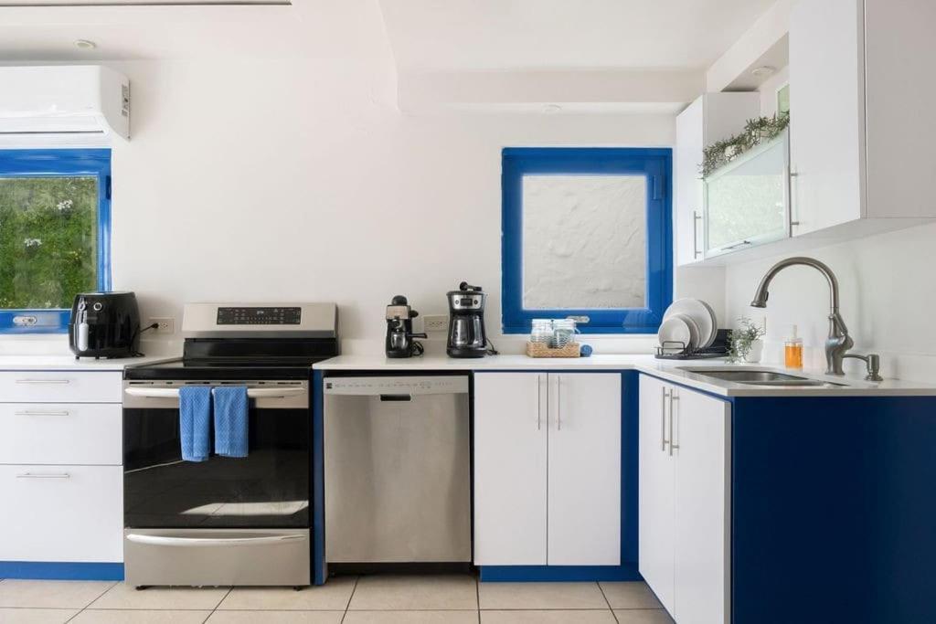 Santorini 9bd/9b+pool House @oceanpark Villa San Juan
