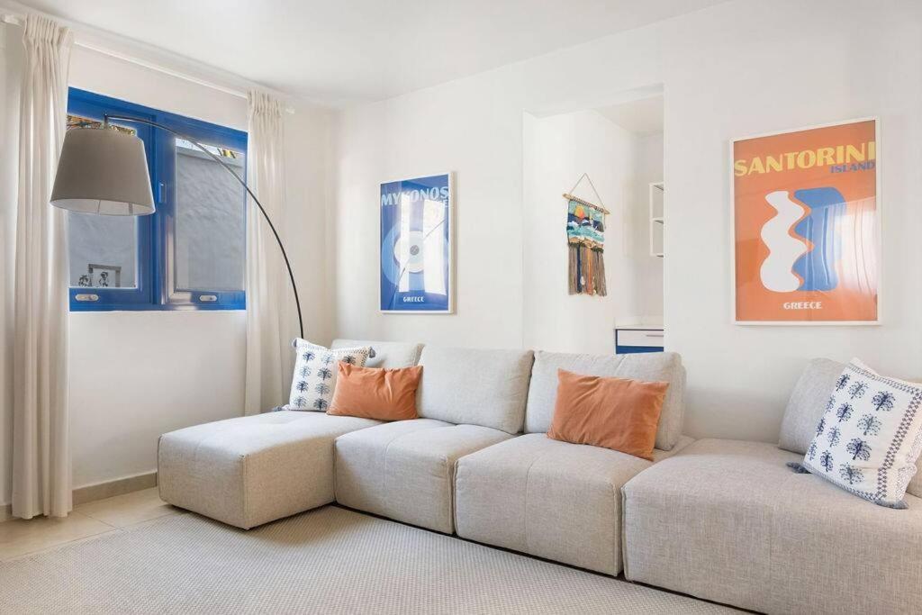 Villa Santorini 9bd/9b+pool House @oceanpark *