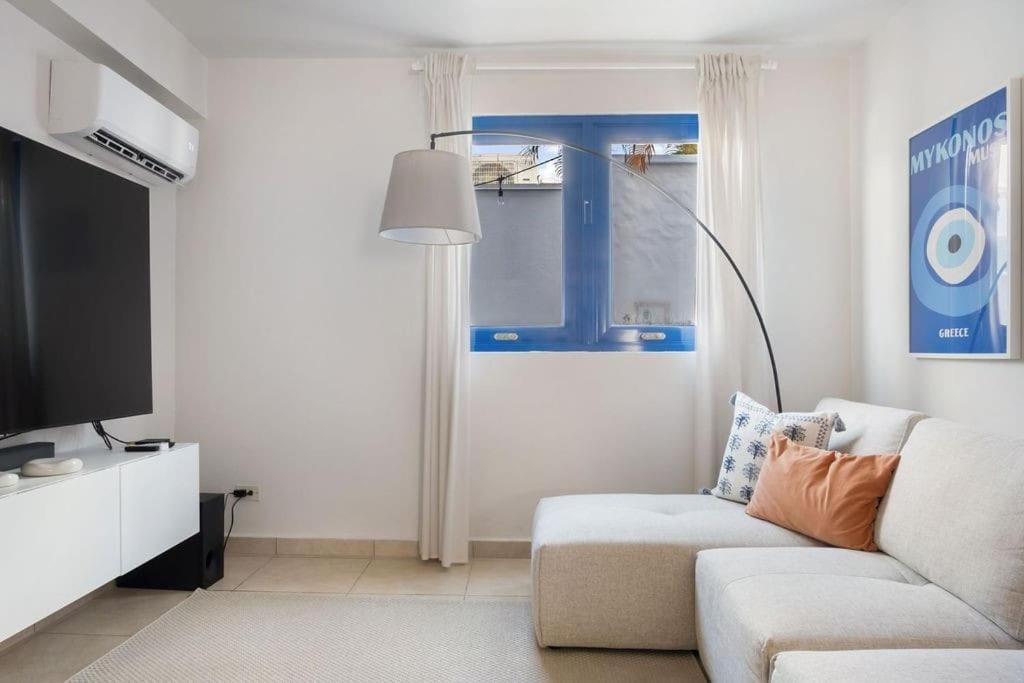 Santorini 9bd/9b+pool House @oceanpark Villa