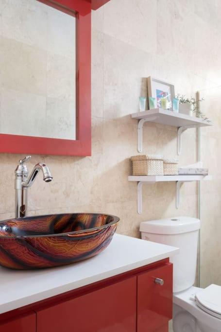 Villa Santorini 9bd/9b+pool House @oceanpark San Juan